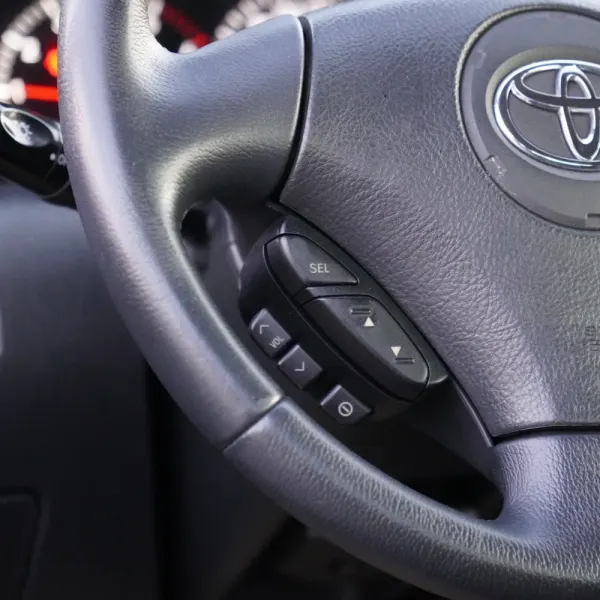 Toyota Corolla 2.0 D-4D Compact 18