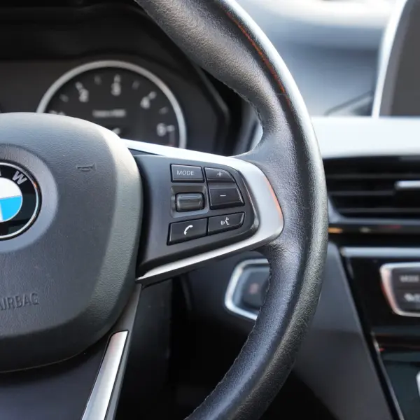 BMW X1 16 d sDrive 19