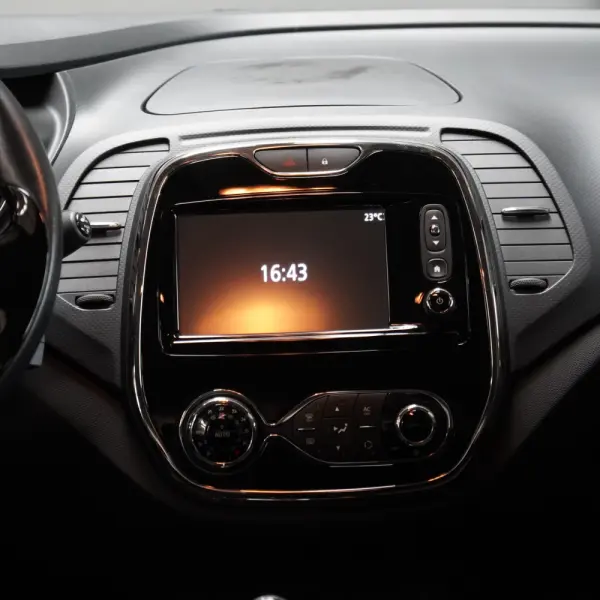 Renault Captur ENERGY TCe 90 S&S Dynamique 14