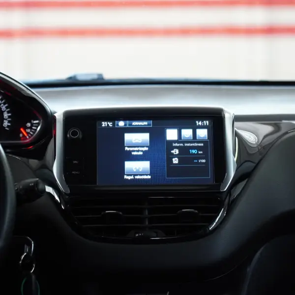 Peugeot 208 1.2 PureTech Style 27