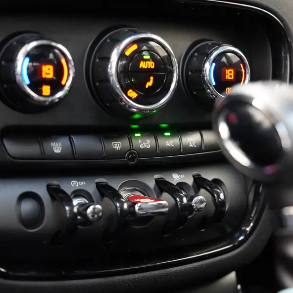 MINI Clubman Cooper D Auto 24