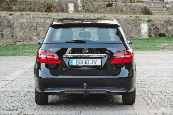 Mercedes-Benz Classe B 180D Ambition 5