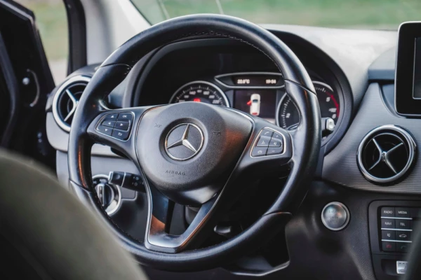 Mercedes-Benz Classe B 180D Ambition 7