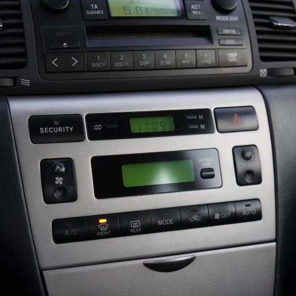 Toyota Corolla 2.0 D-4D Compact 19