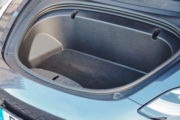 Tesla Model 3 Standard RWD Plus 47