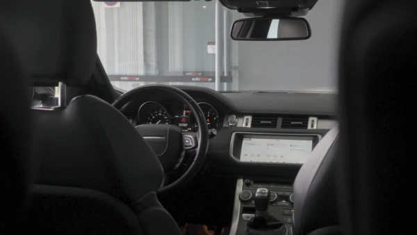 Land Rover Range Rover Evoque Outro 10