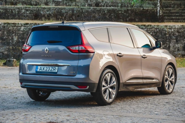 Renault Grand Scénic 1.5 dCi Dynamique S SS 5