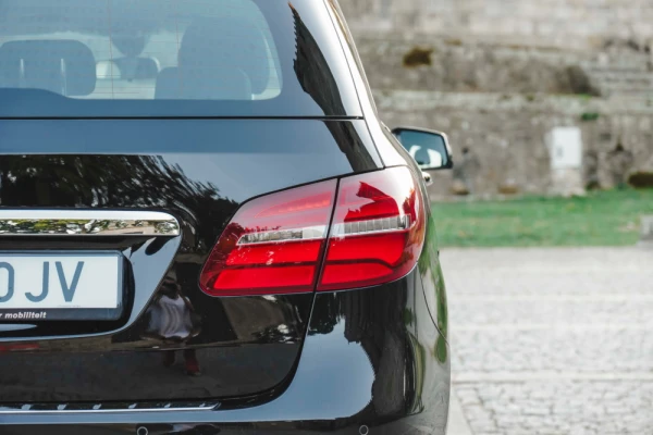 Mercedes-Benz Classe B 180D Ambition 47