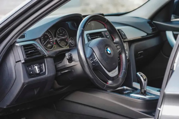 BMW 325 d Touring Auto Line Sport 19