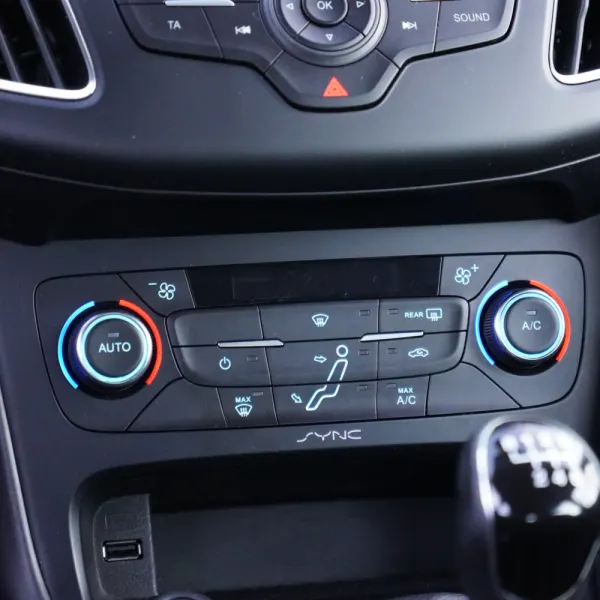 Ford Focus 1.0 EcoBoost Active 18