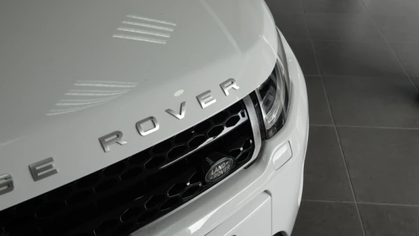 Land Rover Range Rover Evoque Outro 41