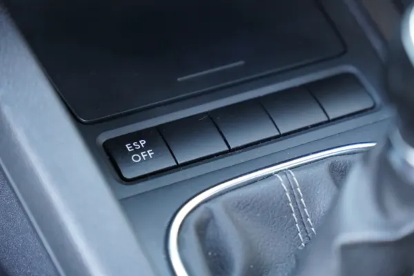 Volkswagen Scirocco 2.0 TSI Highline 28