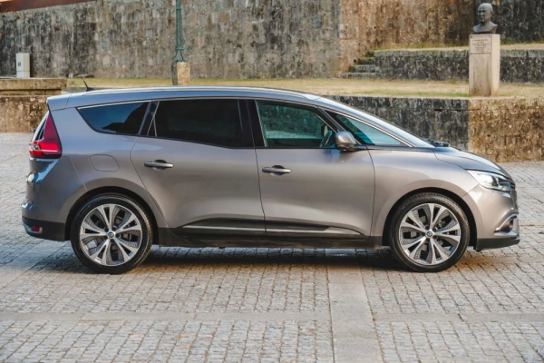 Renault Grand Scénic 1.5 dCi Dynamique S SS 21