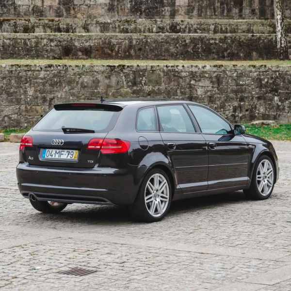 Audi A3 Sportback 1.6 TDI S-line 25