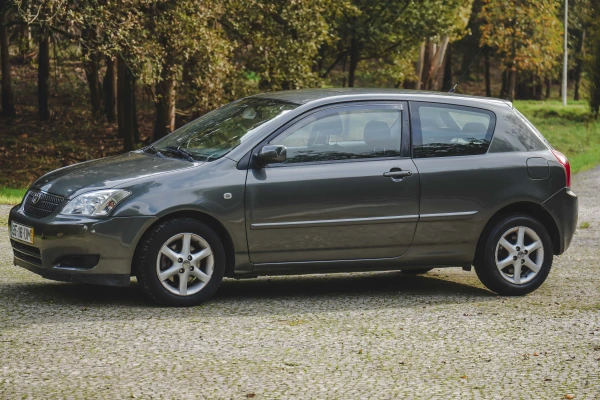 Toyota Corolla 2.0 D-4D Compact 14