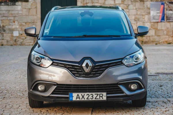 Renault Grand Scénic 1.5 dCi Dynamique S SS 2