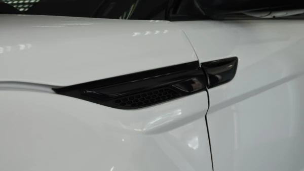 Land Rover Range Rover Evoque Outro 51