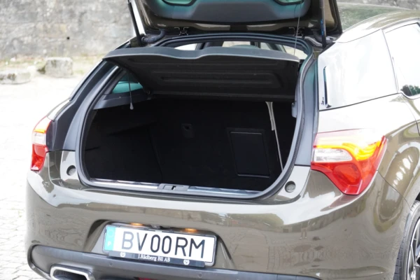 Citroën DS5 2.0 HDI 180 Business 59
