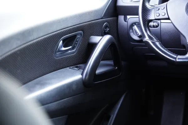 Volkswagen Scirocco 2.0 TSI Highline 24