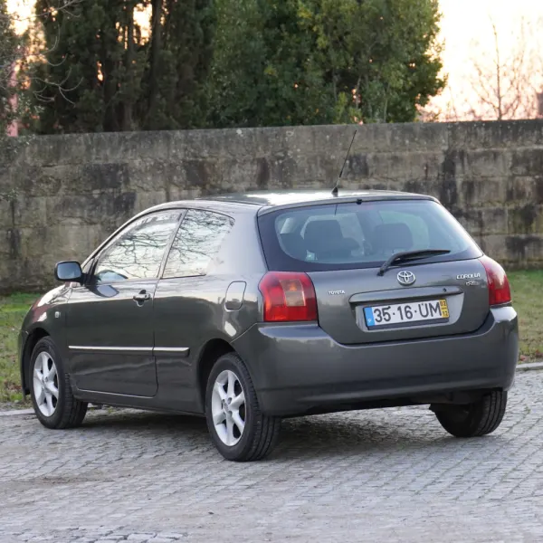 Toyota Corolla 2.0 D-4D Compact 23
