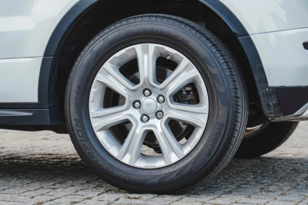 Land Rover Range Rover Evoque 2.0 Td4 Landmark Edition 52