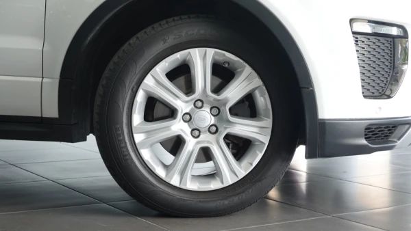 Land Rover Range Rover Evoque Outro 62