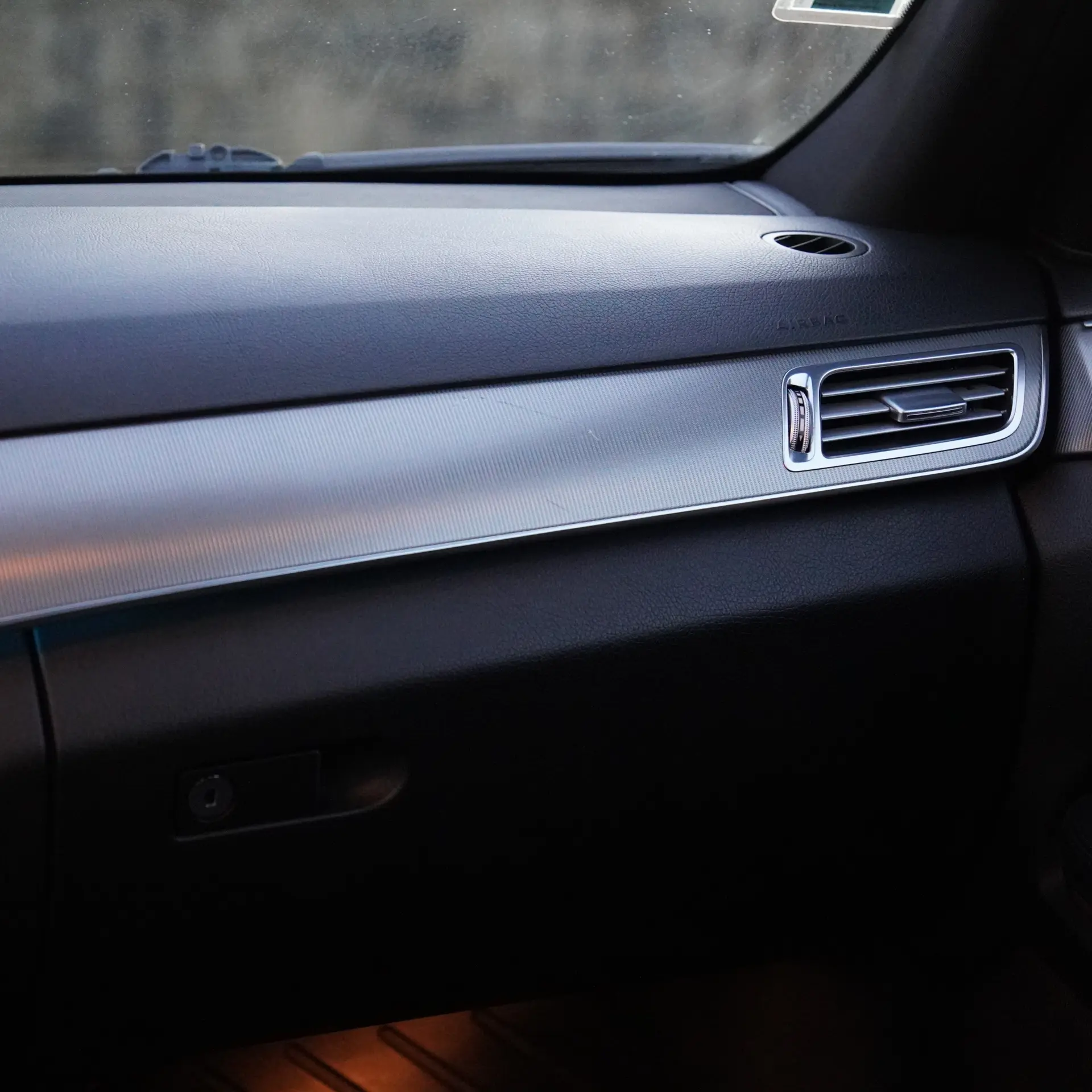 Mercedes-Benz E 300 Bluetec Hybrid Avantgarde 24