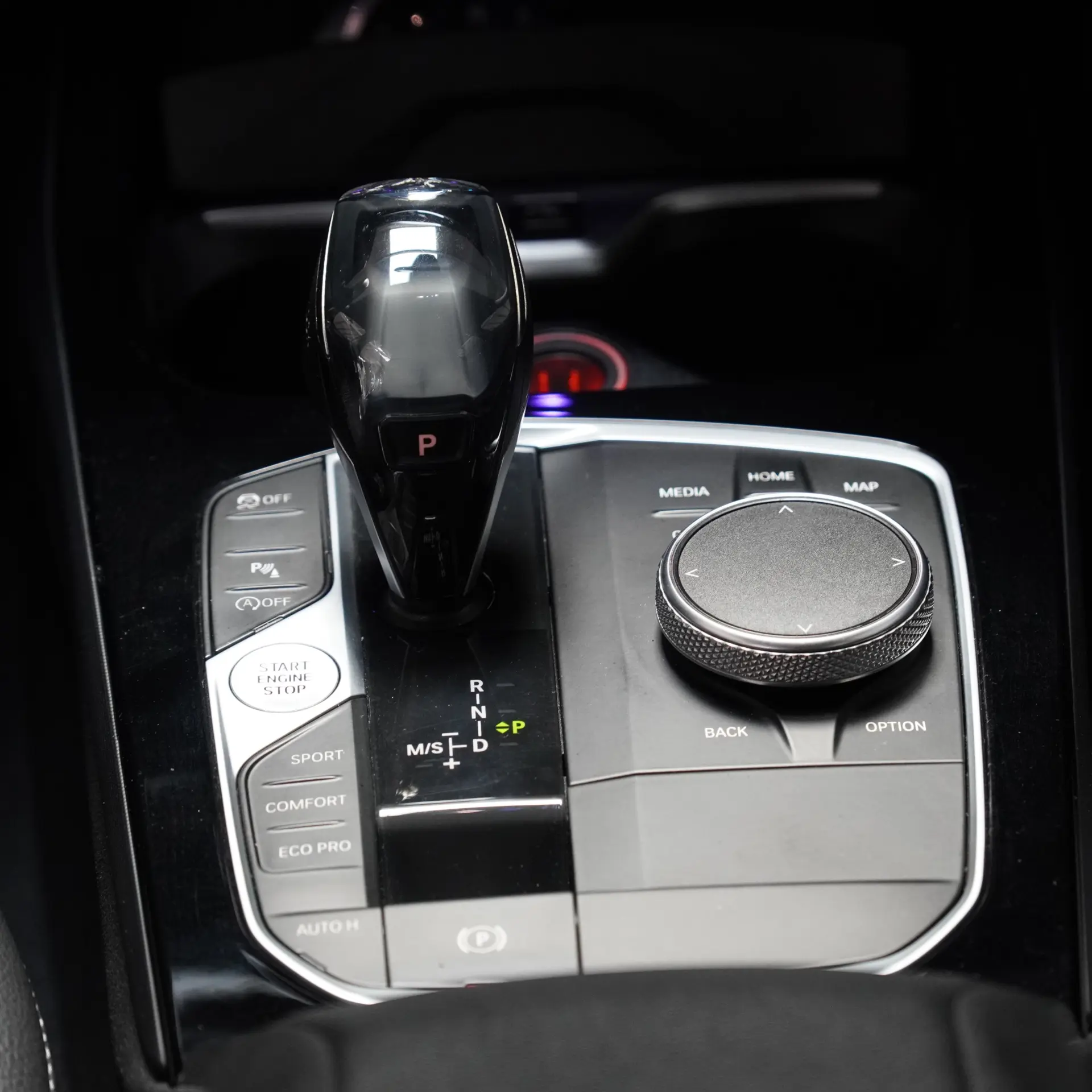BMW 118 i Line Sport Auto 21