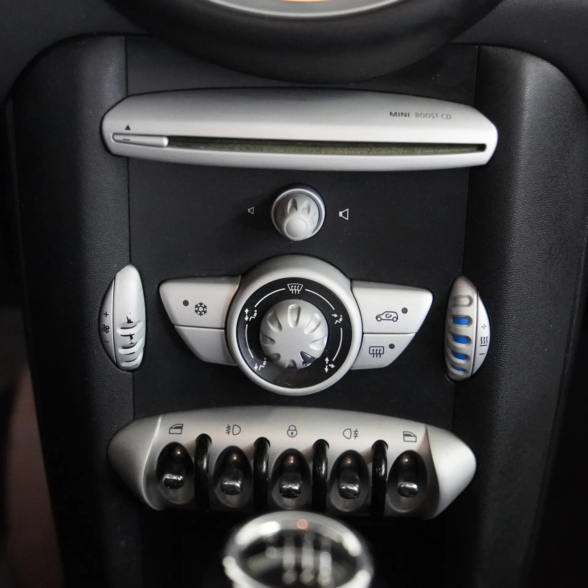 MINI 3 Portas Cooper D 15