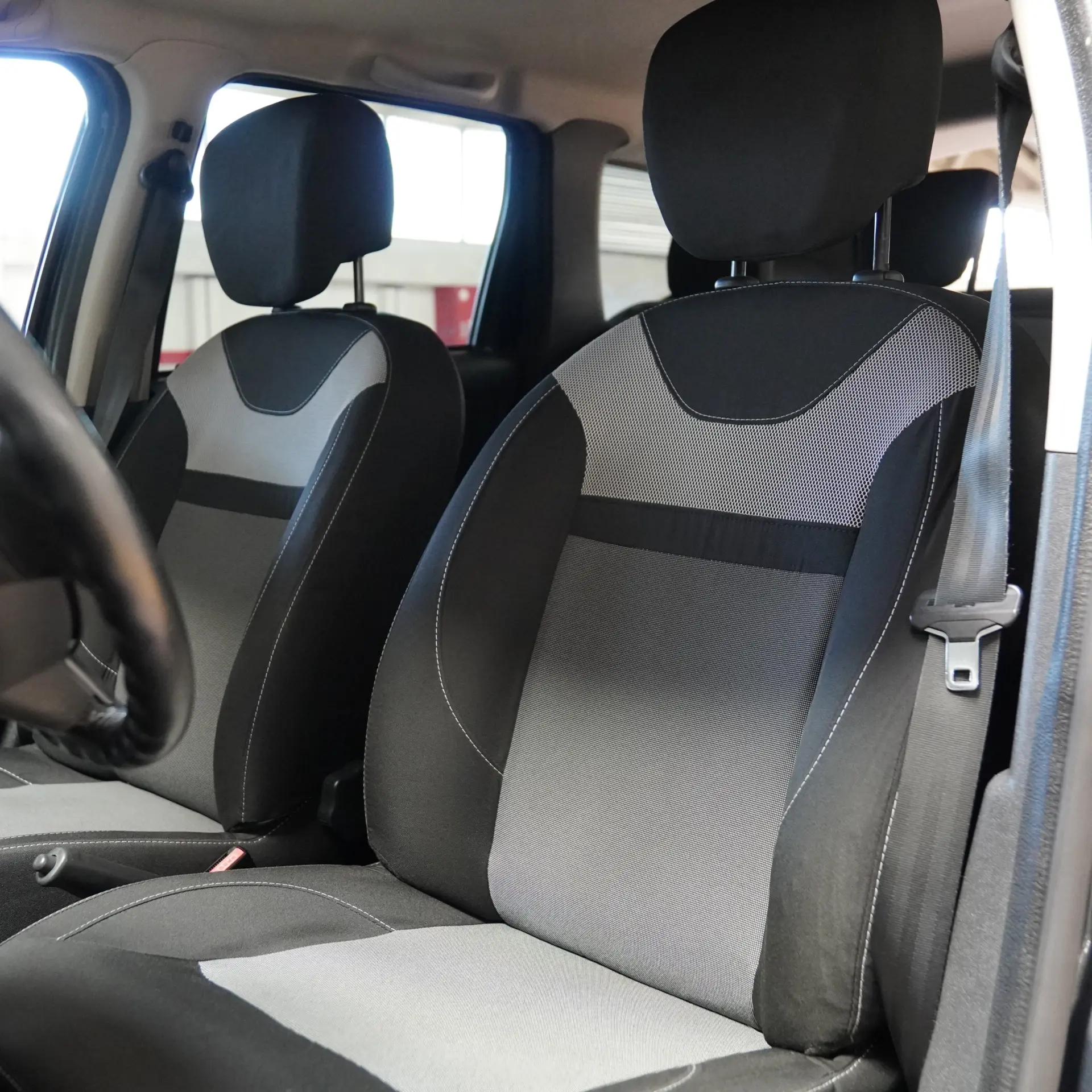 Dacia Duster 1.5 dCi Comfort 12