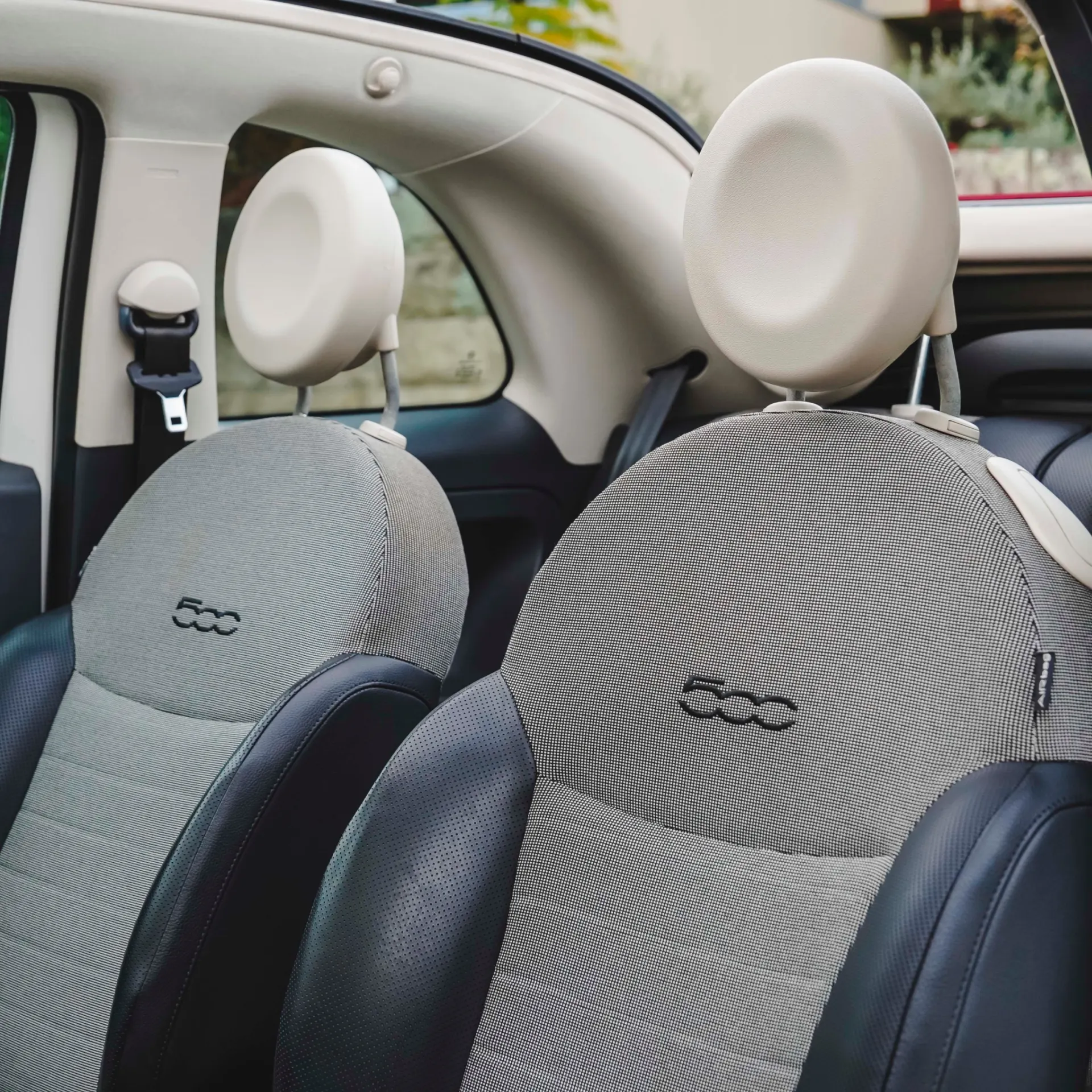 Fiat 500C 1.2 Lounge 18