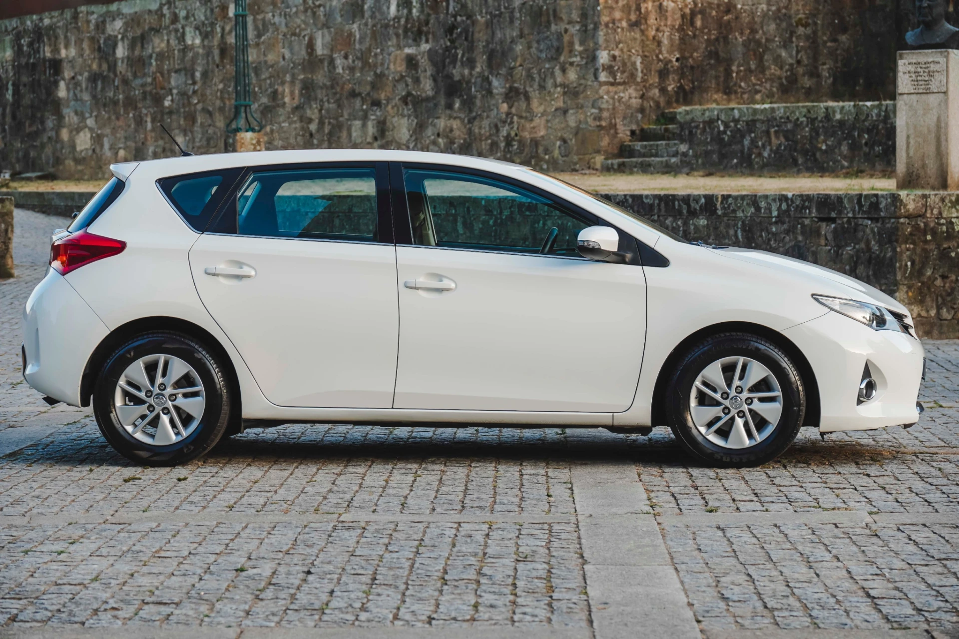 Toyota Auris 1.4 D-4D Comfort+J16+Navi 30