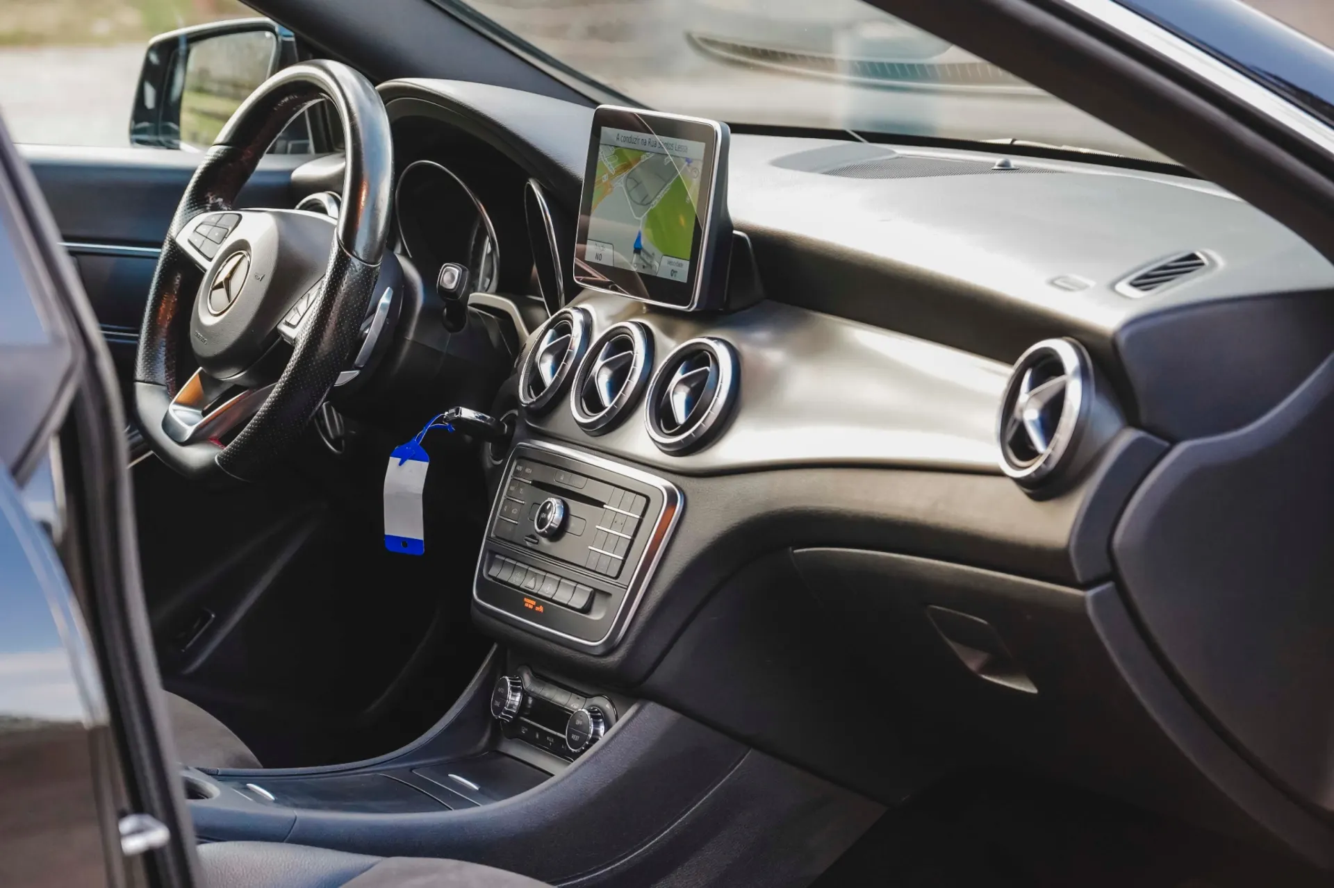 Mercedes-Benz CLA 200 Shooting Brake 200 CDI 7G-DCT AMG Line 14