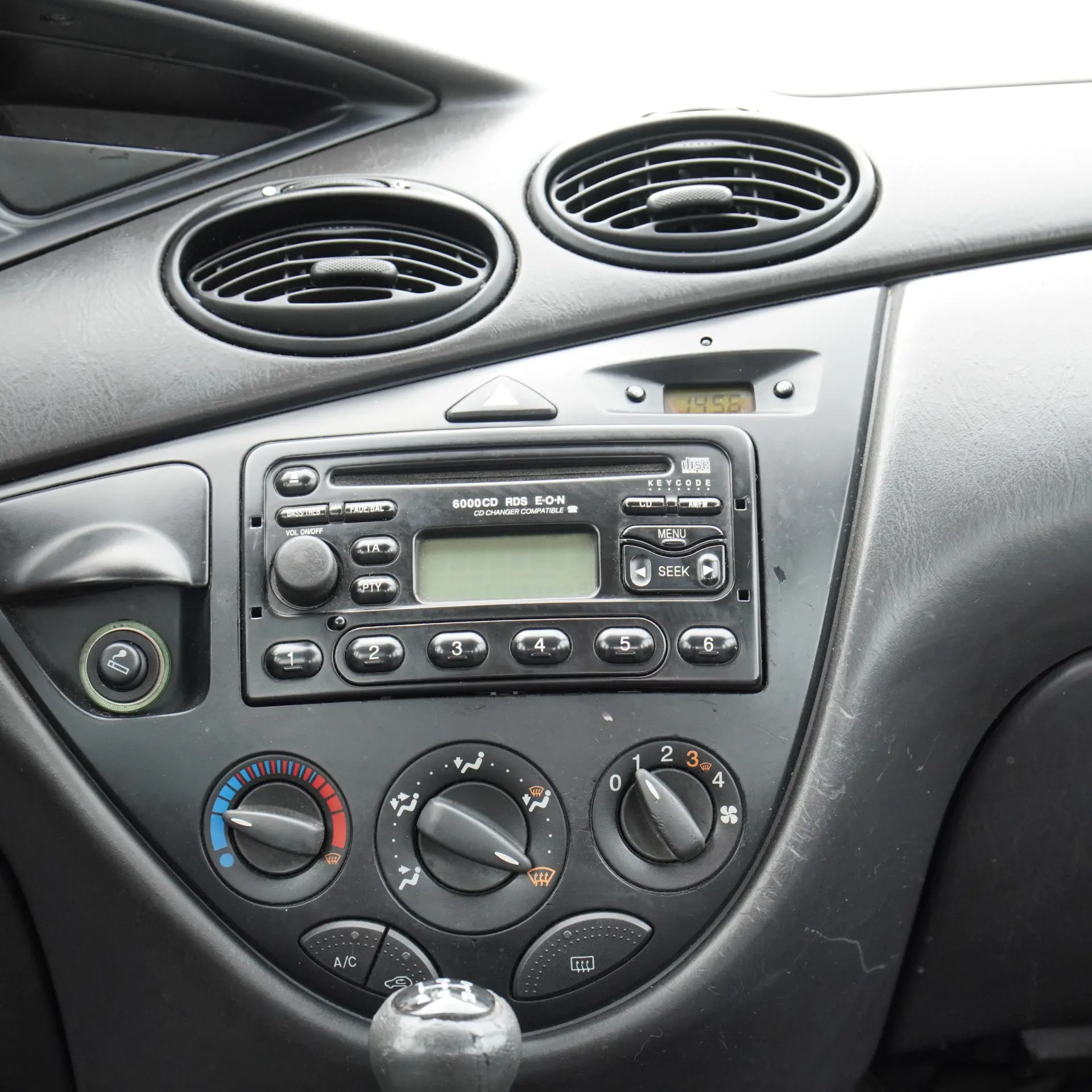 Ford Focus 1.4 Trend 13