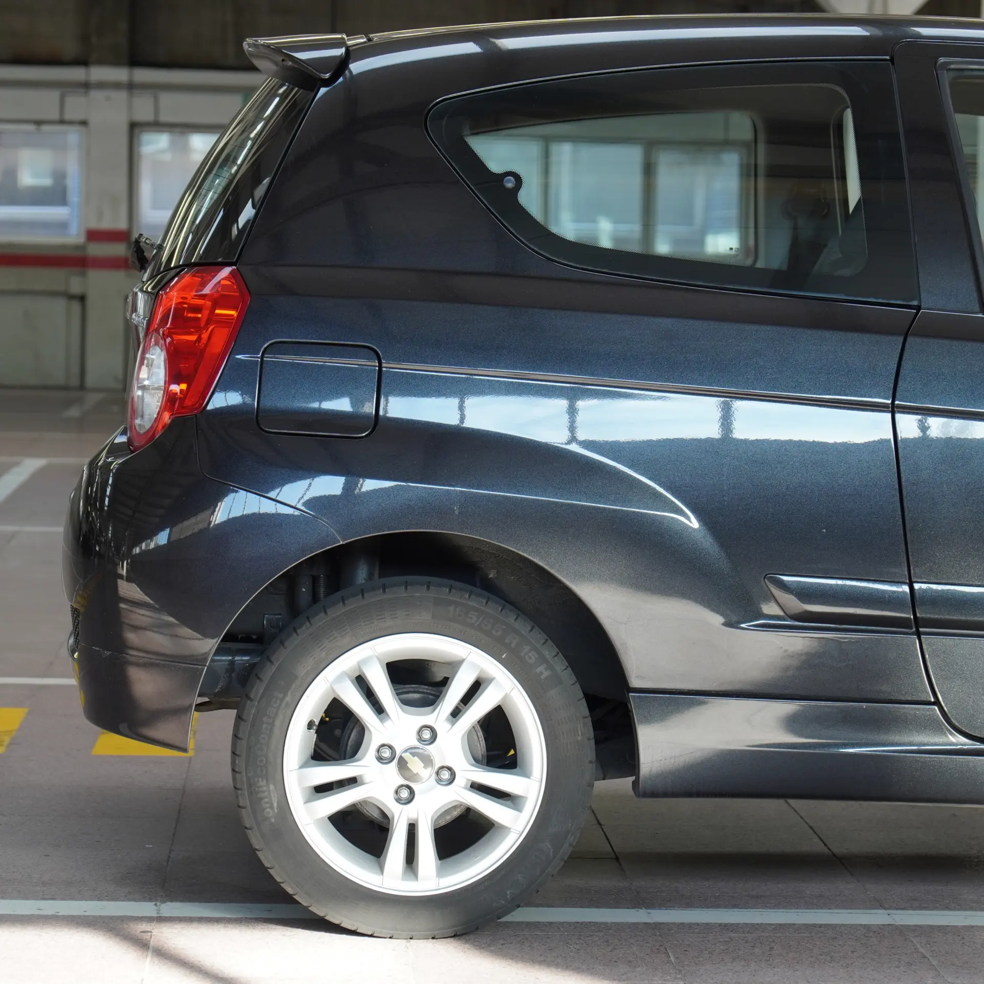 Chevrolet Aveo 1.2 LS 26