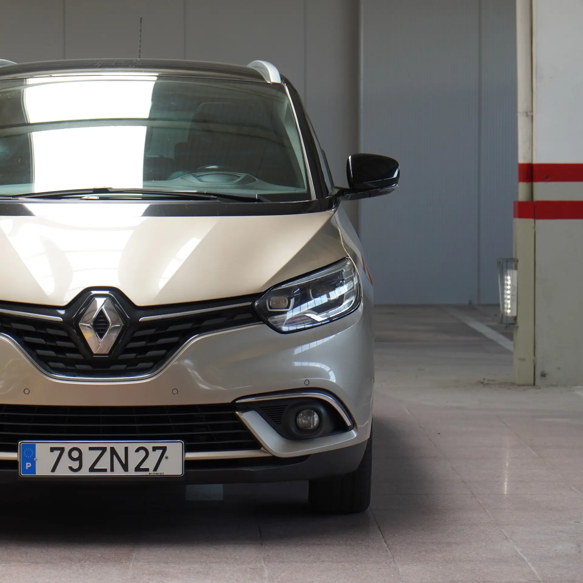 Renault Grand Scénic 1.7 Blue dCi Bose Edition EDC 46