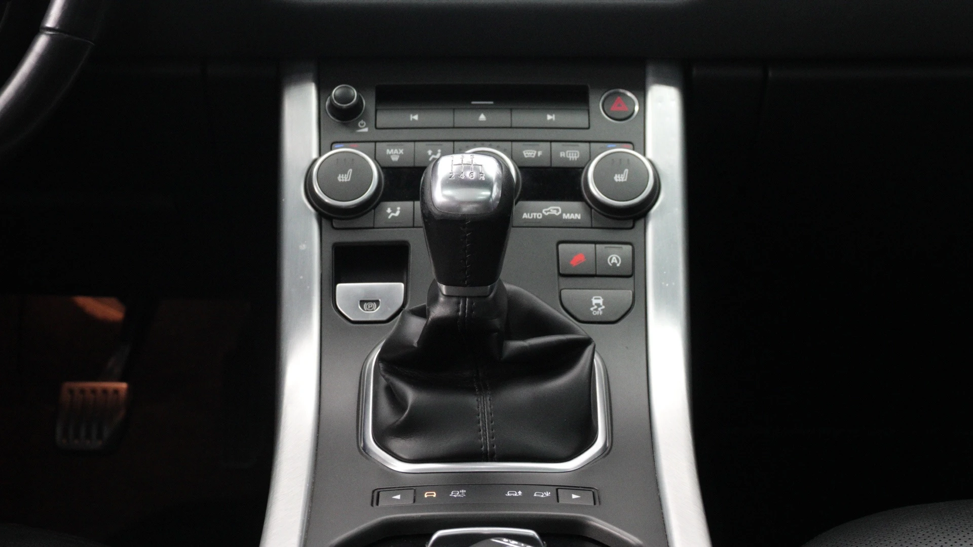 Land Rover Range Rover Evoque Outro 12