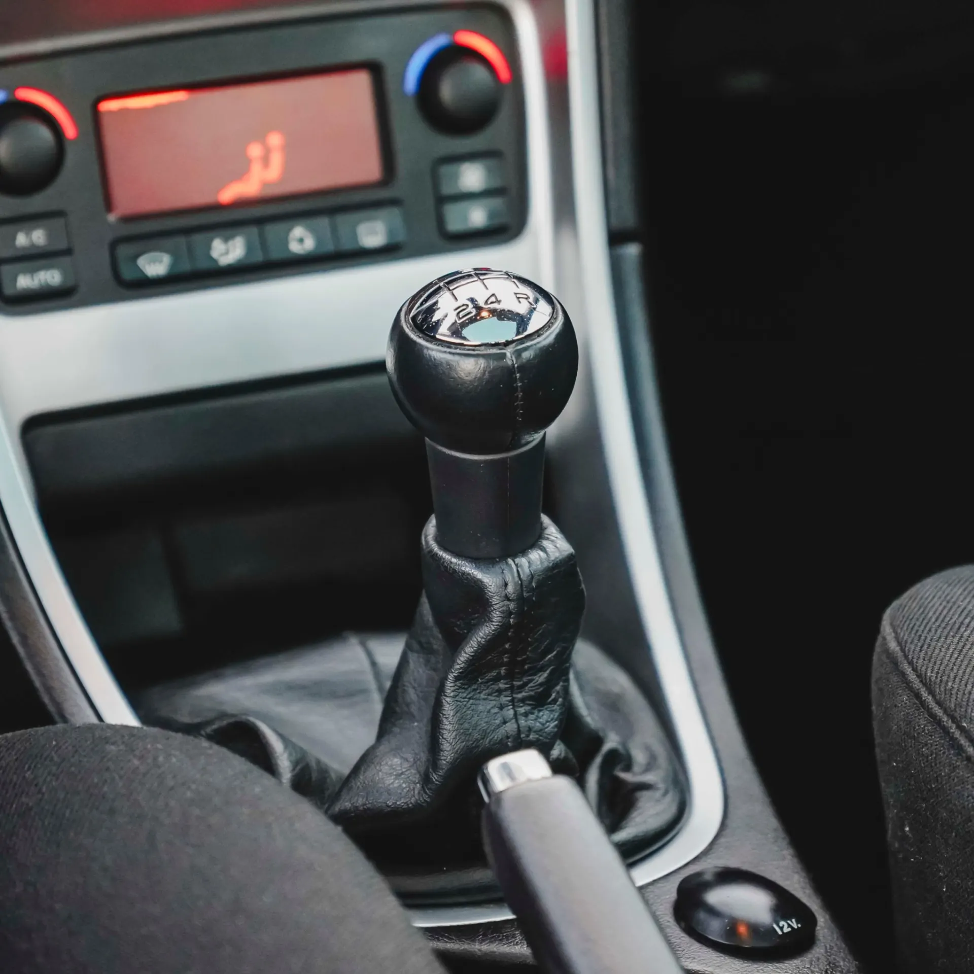 Peugeot 307 SW 1.6 HDi Black & Silver 26