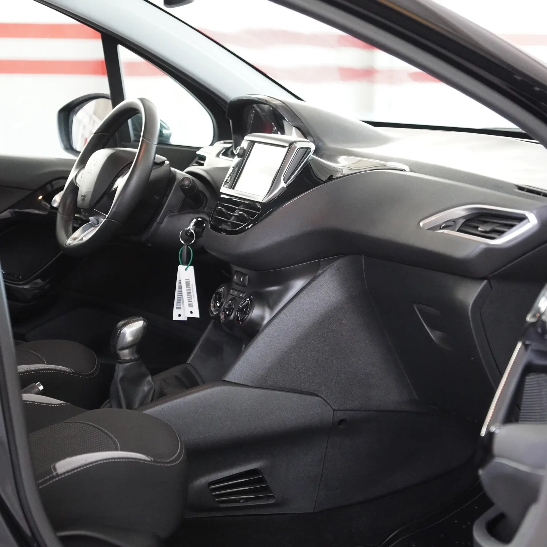 Peugeot 208 1.2 PureTech Style 15