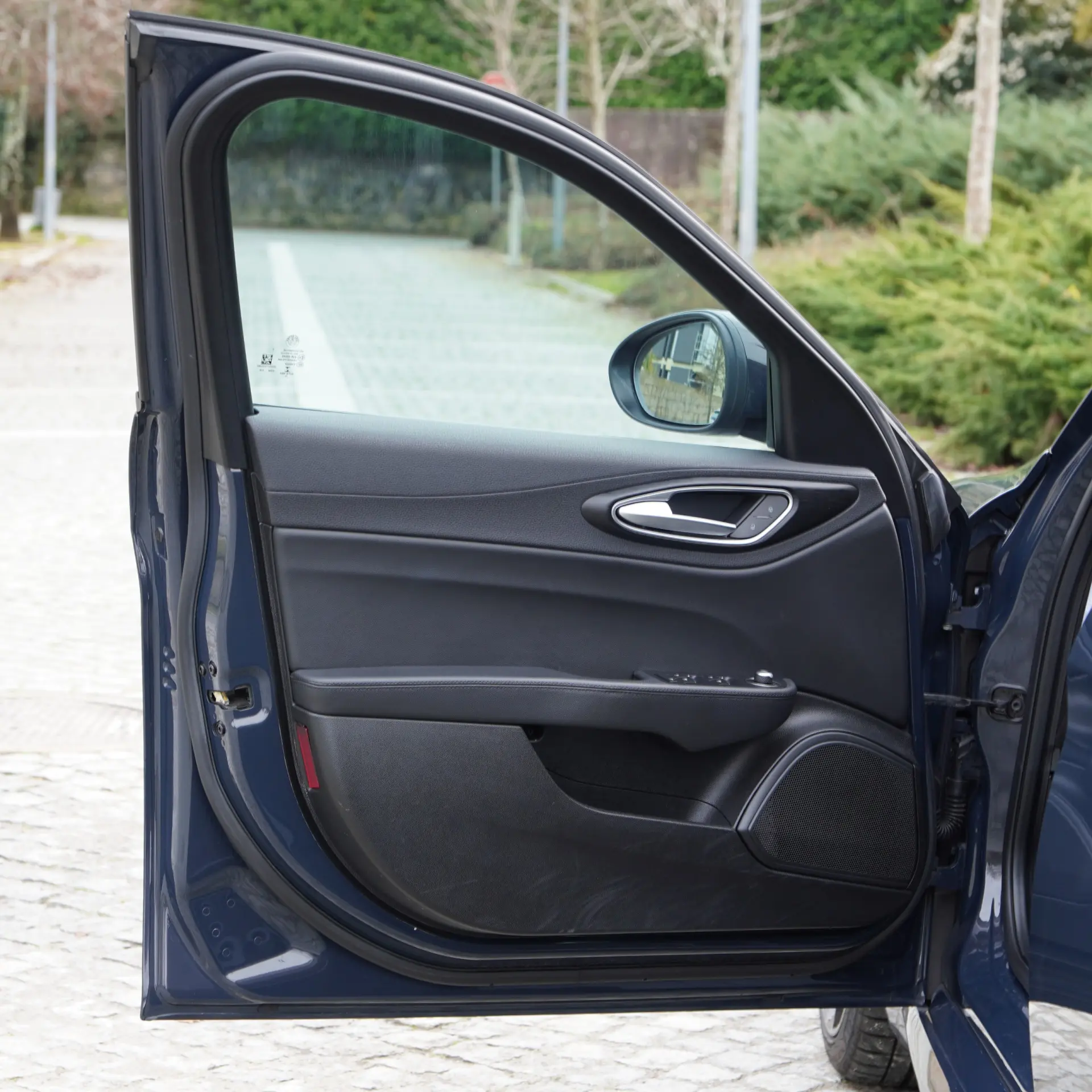 Alfa Romeo Giulia 2.2 D AT8 36