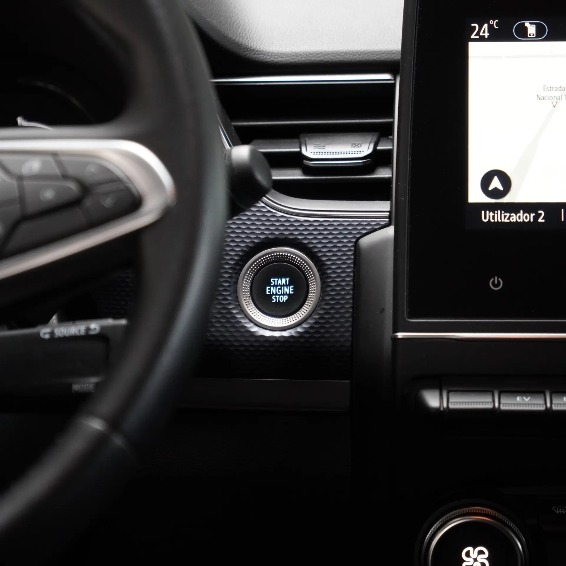 Renault Arkana 1.6 E-Tech Full Hybrid Evolution 25