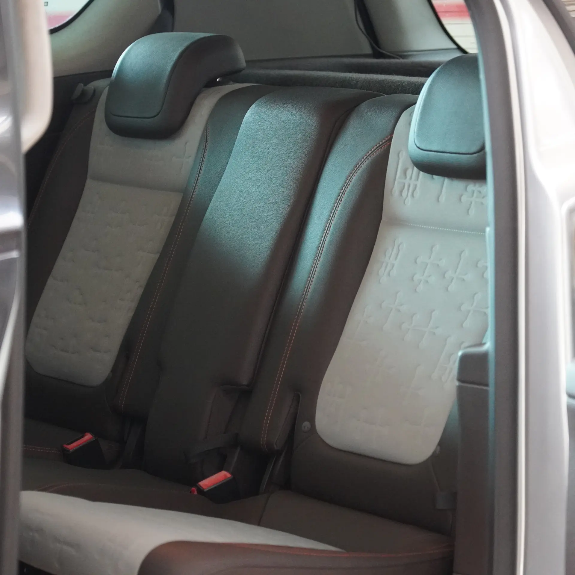 Opel Meriva 1.3 CDTI Cosmo 12