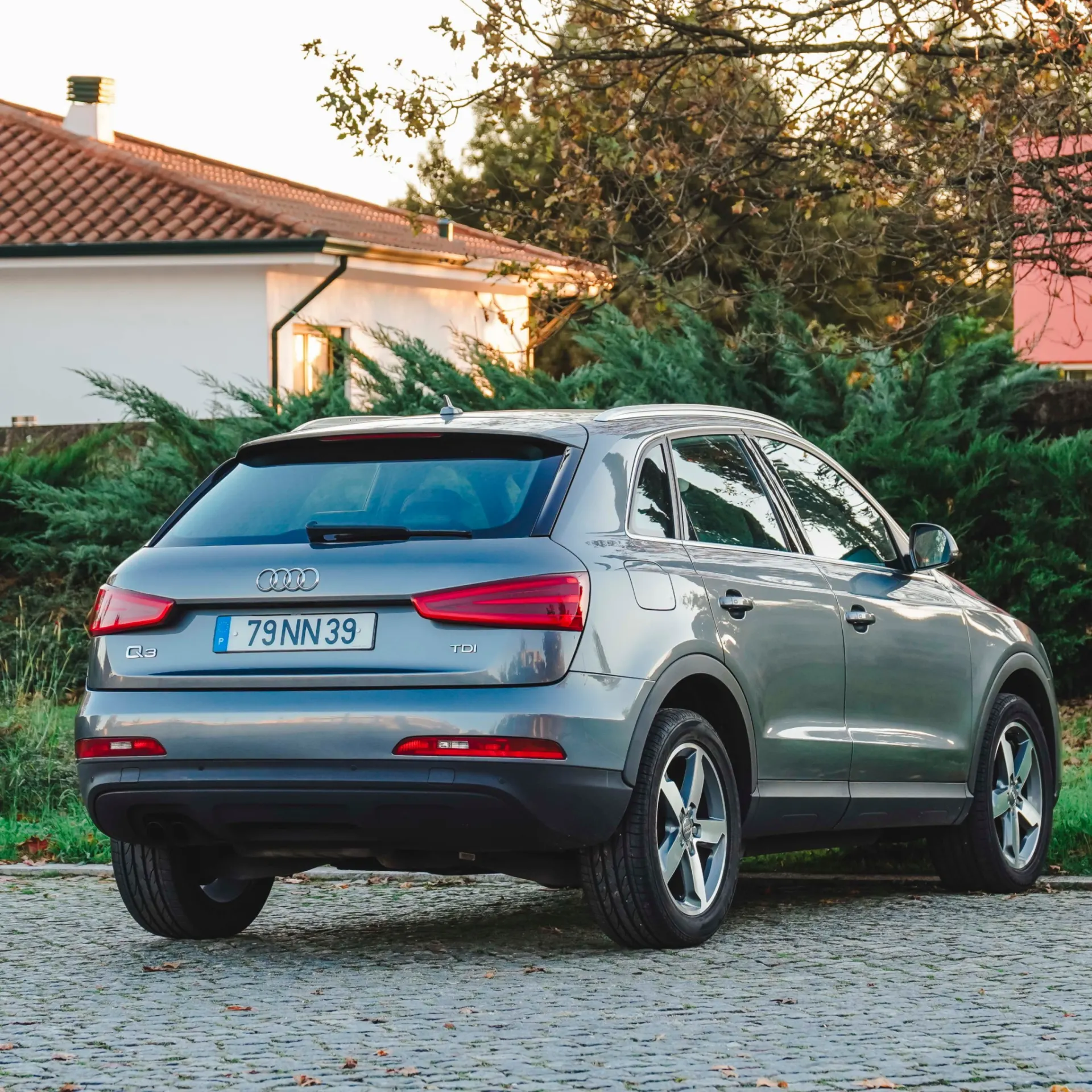 Audi Q3 2.0 TDI Business Line S-line 6
