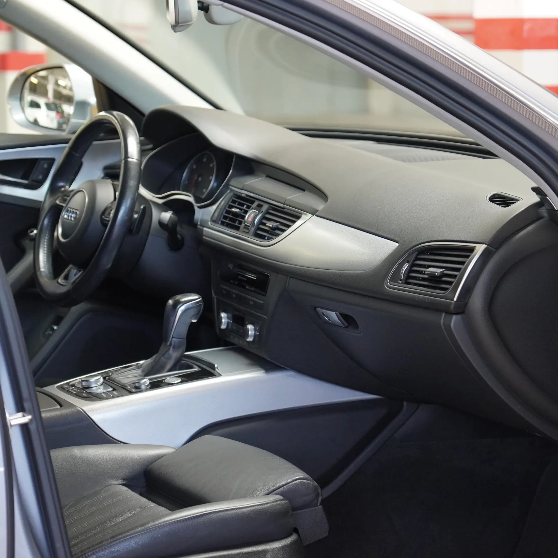 Audi A6 Avant 2.0 TDi Sport S tronic 19