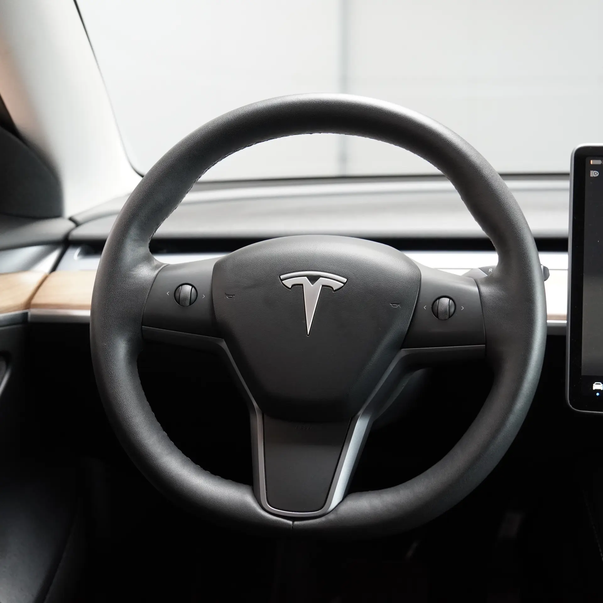 Tesla Model 3 Long Range AWD Dual Motor Performance 12