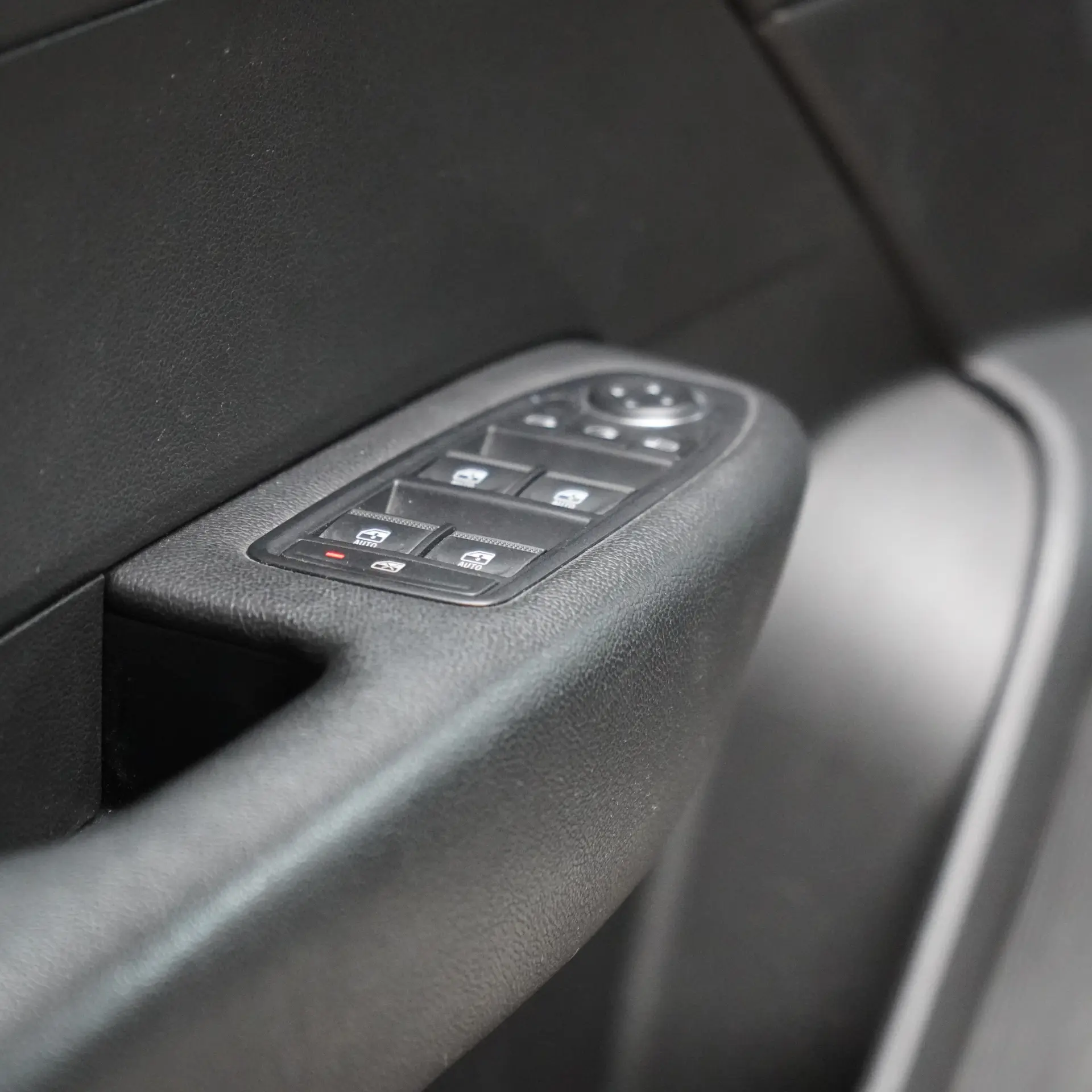Renault Arkana 1.6 E-Tech Full Hybrid Evolution 33