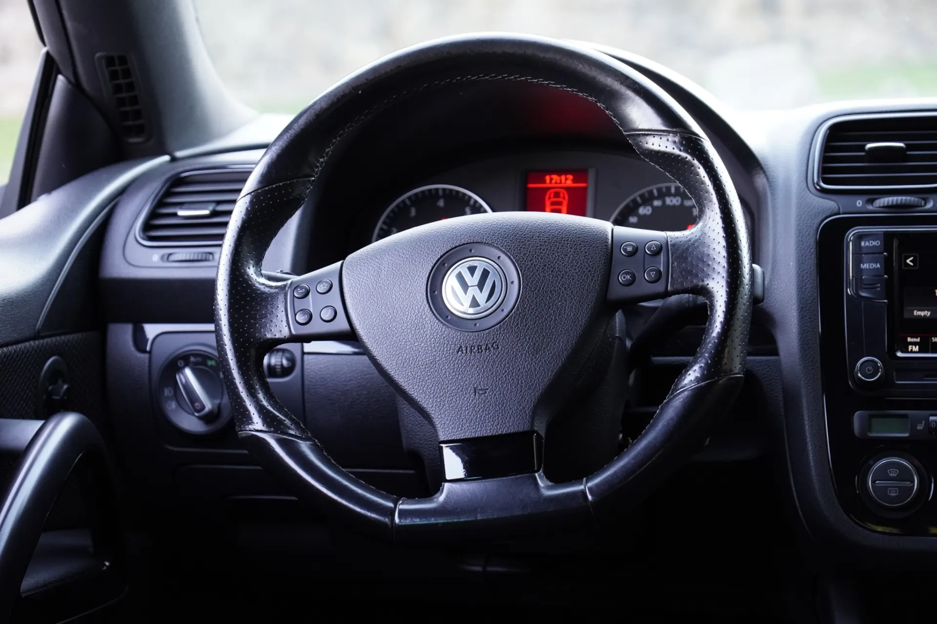 Volkswagen Scirocco 2.0 TSI Highline 12