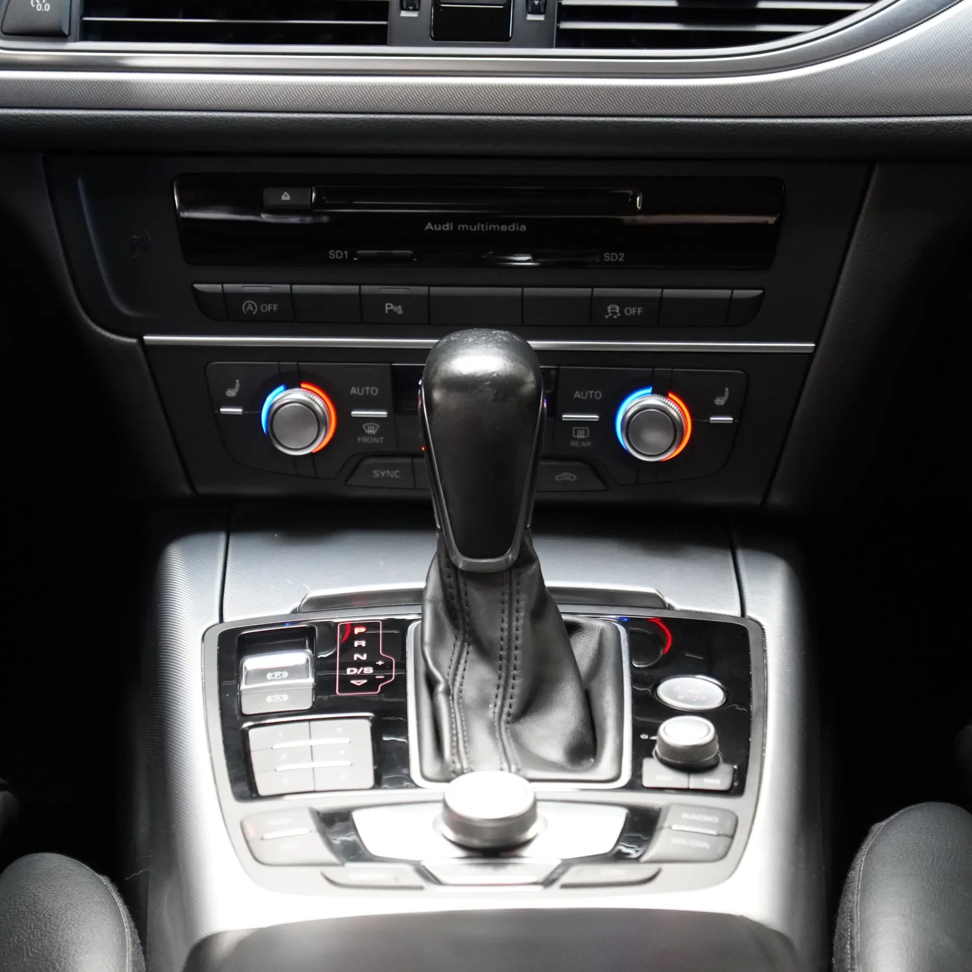 Audi A6 Avant 2.0 TDi Sport S tronic 15