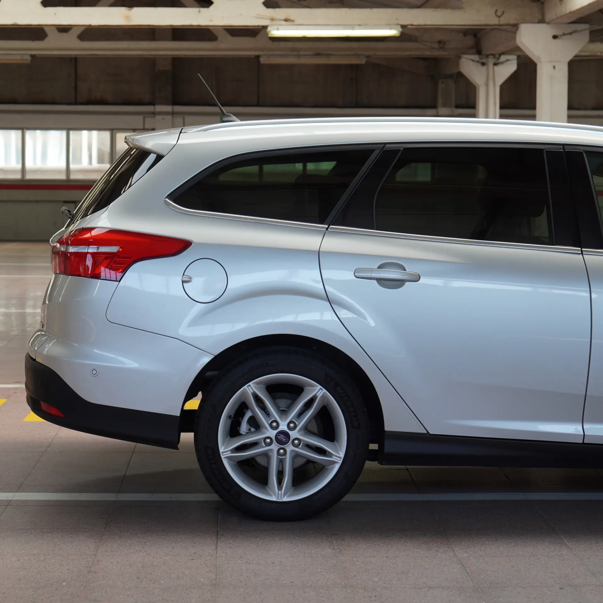 Ford Focus SW 1.0 EcoBoost Active 42