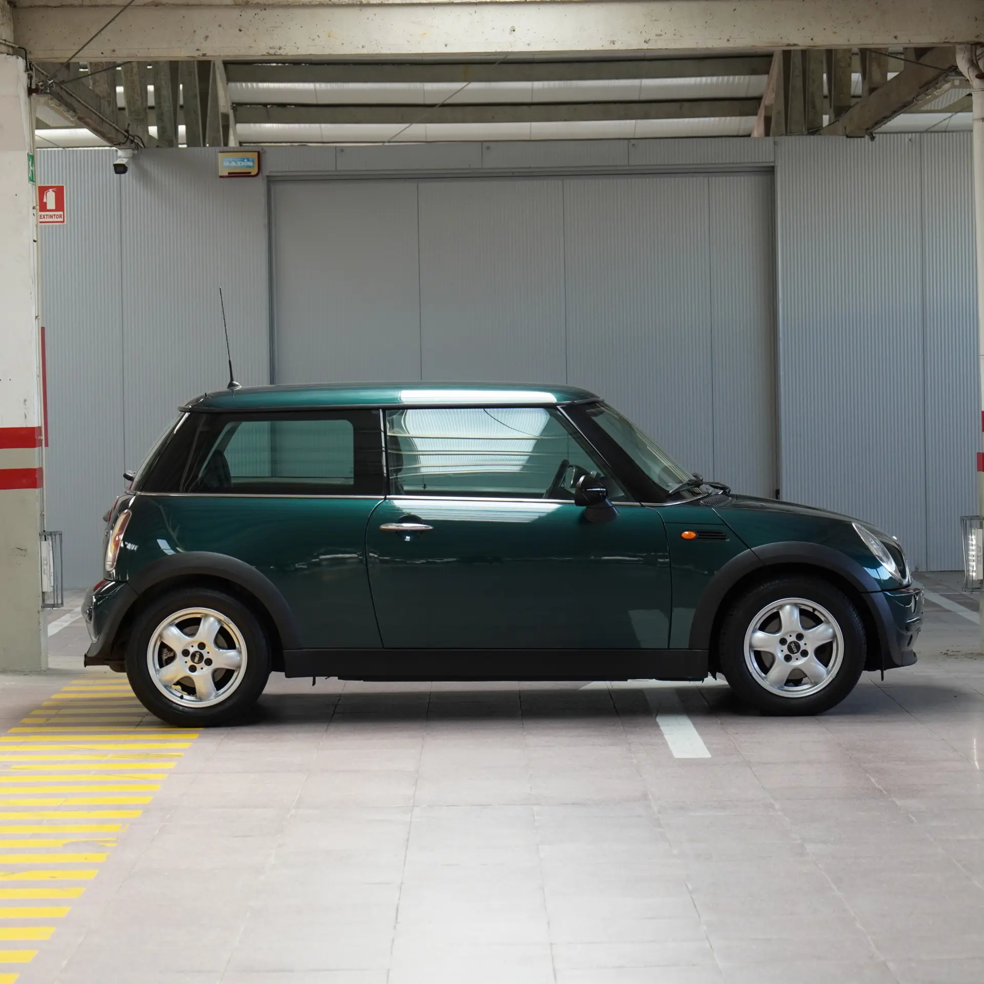 MINI 3 Portas One 1.6 4
